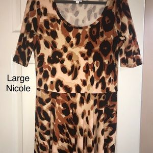 Lularoe Nicole dress